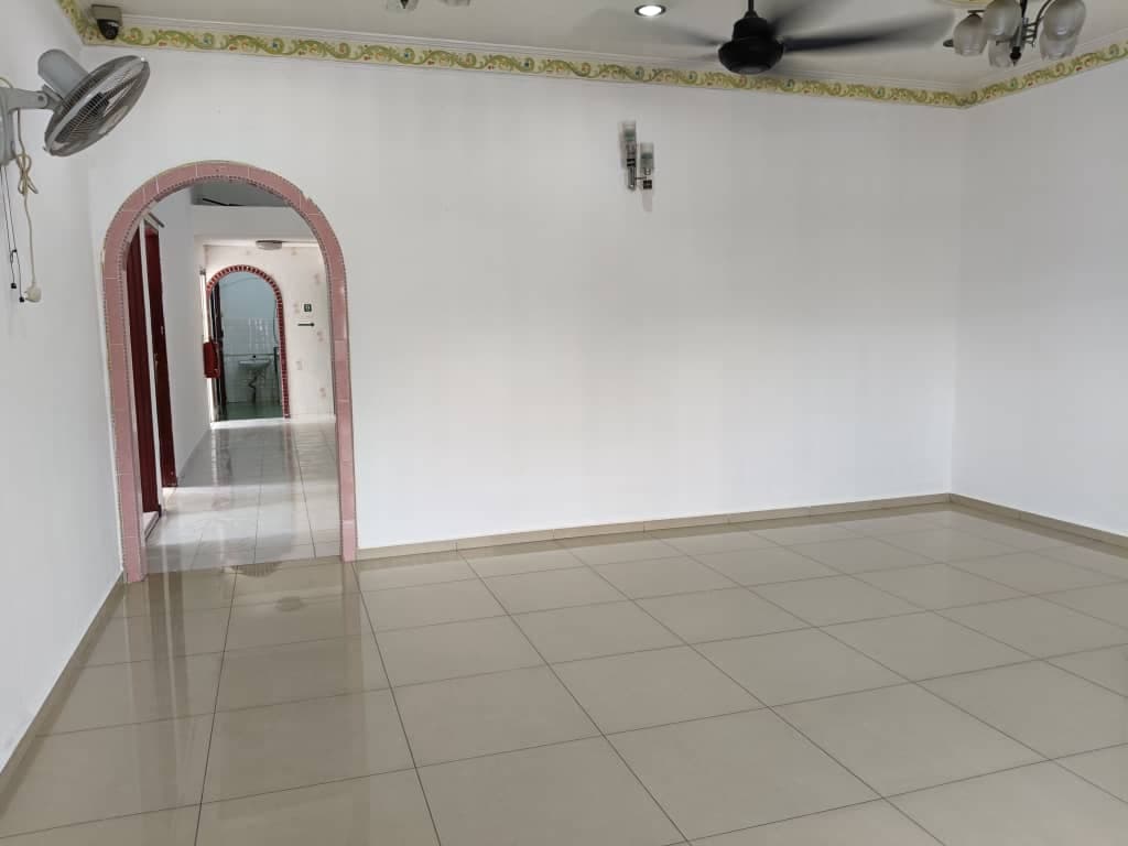 Landed House For Sale At Taman Sri Cahaya Bestari Jaya Selangor - Image 5