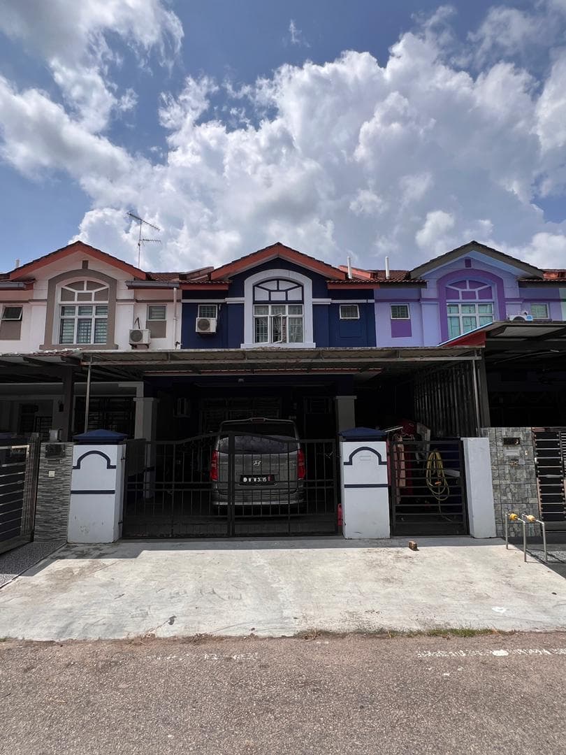 Double Storey Terrace House (Intermediate Lot) in Bandar Putra - Image 1