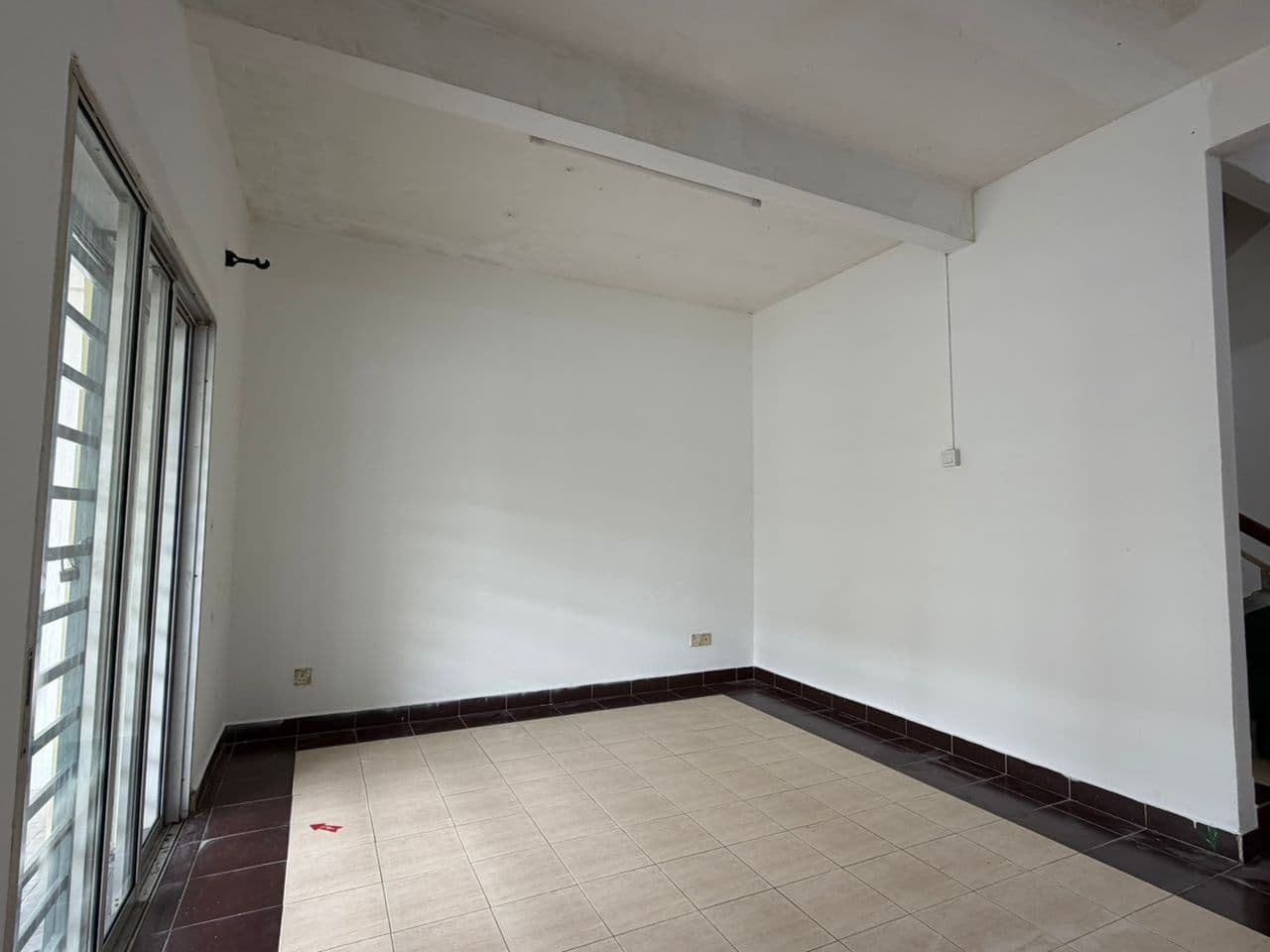 Double Storey Intermediate Terrace House For Sale At Kota Puteri Rawang Selangor - Image 2