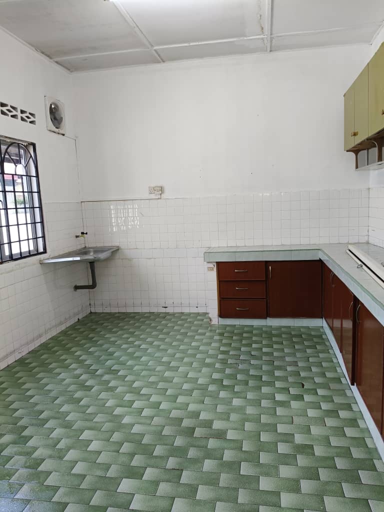 Landed House For Sale At Taman Sri Cahaya Bestari Jaya Selangor - Image 2