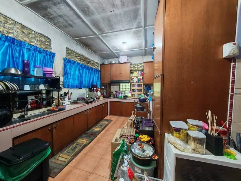 Land With House For Sale At Kampung Kemansah Hulu Klang Ampang Selangor - Image 2