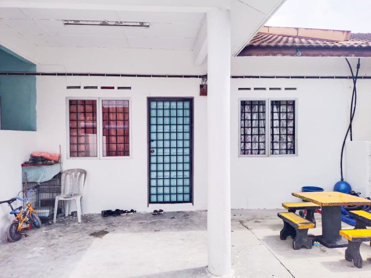 Single Storey Terrace House For Sale At Taman Banting Baru Banting Selangor - Image 2