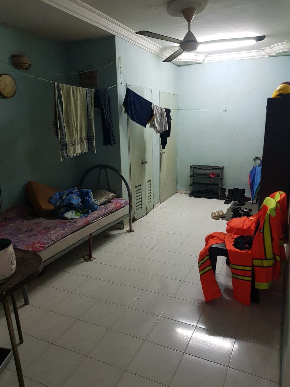 Low Cost Flat For Sale At Pangsapuri Sri Tanjung USJ 16 Subang Jaya Selangor - Image 3