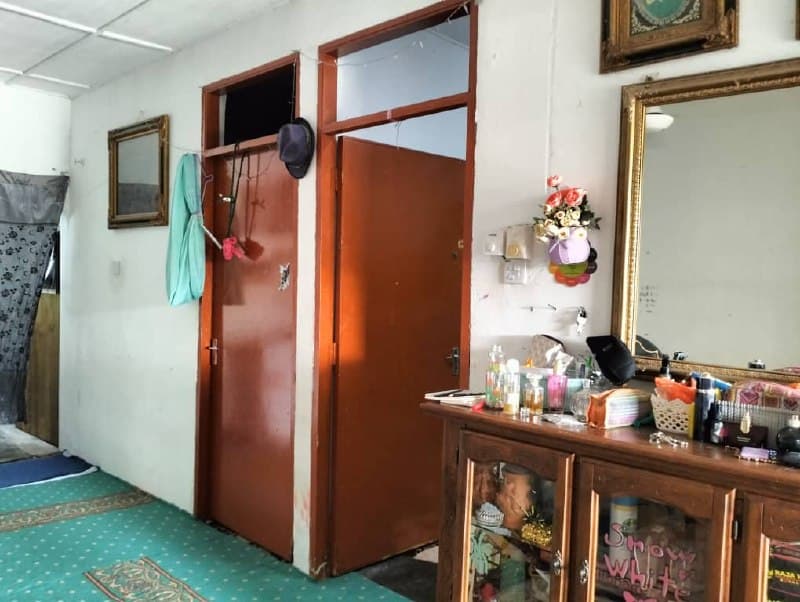 Single Storey House For Sale At Taman Musabika Kalumpang Hulu Selangor - Image 2