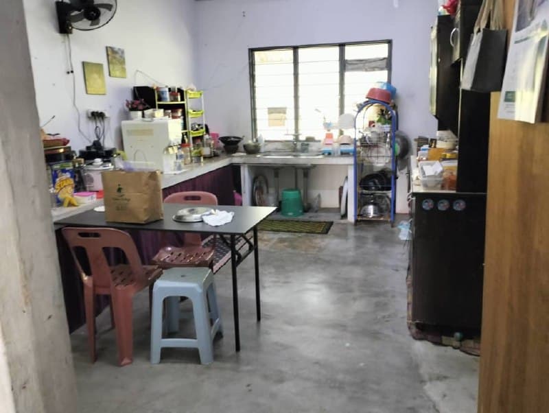 Single Storey House For Sale At Taman Musabika Kalumpang Hulu Selangor - Image 5