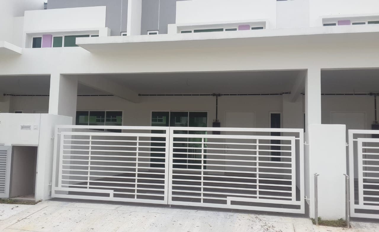 2-Storey Terrace House For Sale At Hijayu 3A Bandar Sri Sendayan Seremban Negeri Sembilan - Image 1