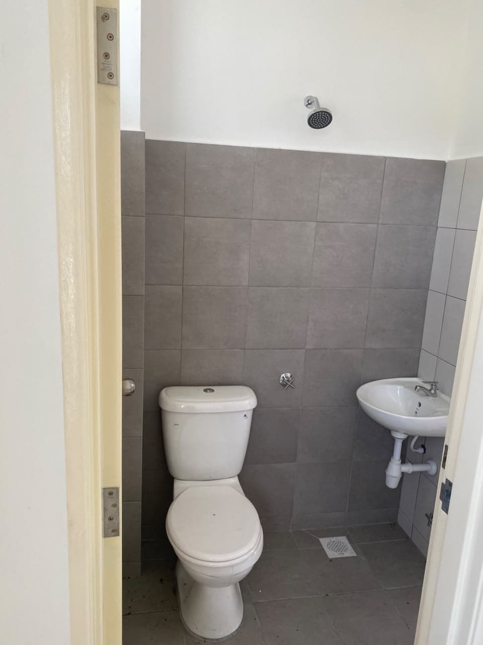 Landed House For Sale At Taman Bunga Raya Bukit Beruntung Selangor - Image 4