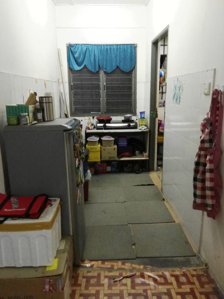 Low Cost Flat For Sale At Rumah Pangsa Rampai Idaman Prima Damansara Selangor - Image 1