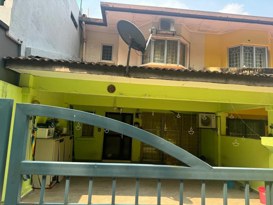 Double Storey Terrace House in Taman Sunway Batu Caves - Image 1