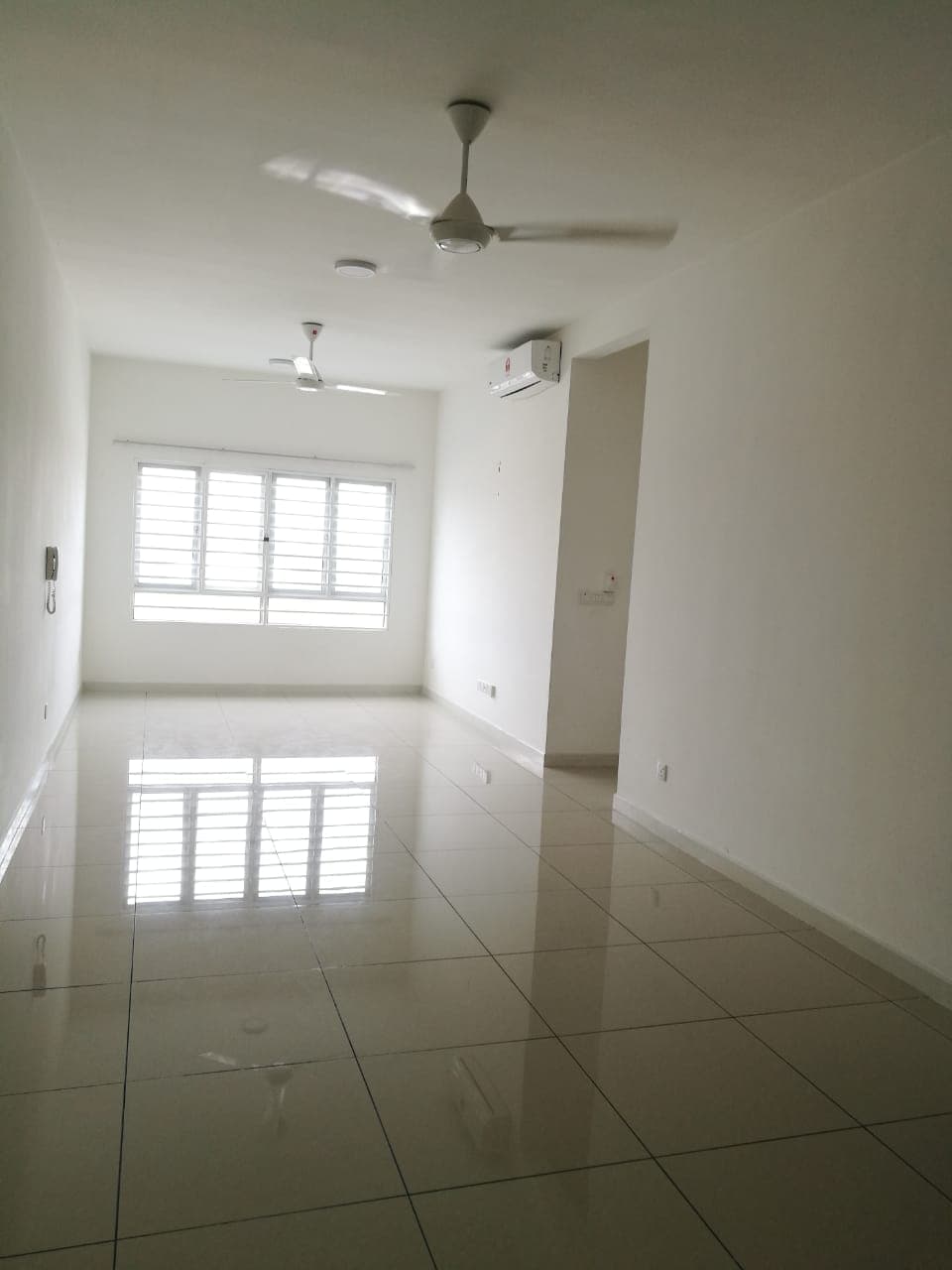 Apartment For Sale At Savanna Executive Suites Southville City Dengkil Selangor - Image 1