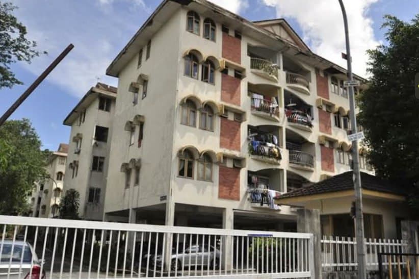 Walk-Up Apartment For Sale At Intan Apartment Taman Setiawangsa Kuala Lumpur - Image 3