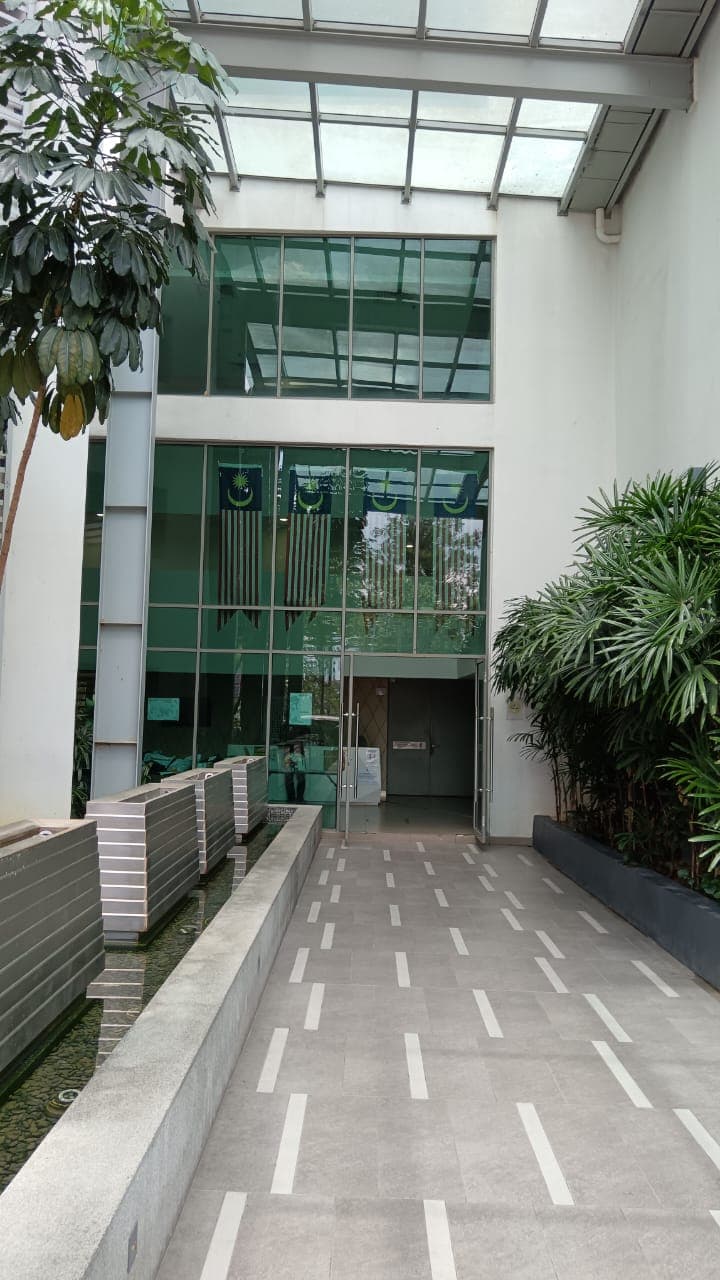 Studio For Sale At Vertex Tower Cybersquare Cyberjaya Selangor - Image 1