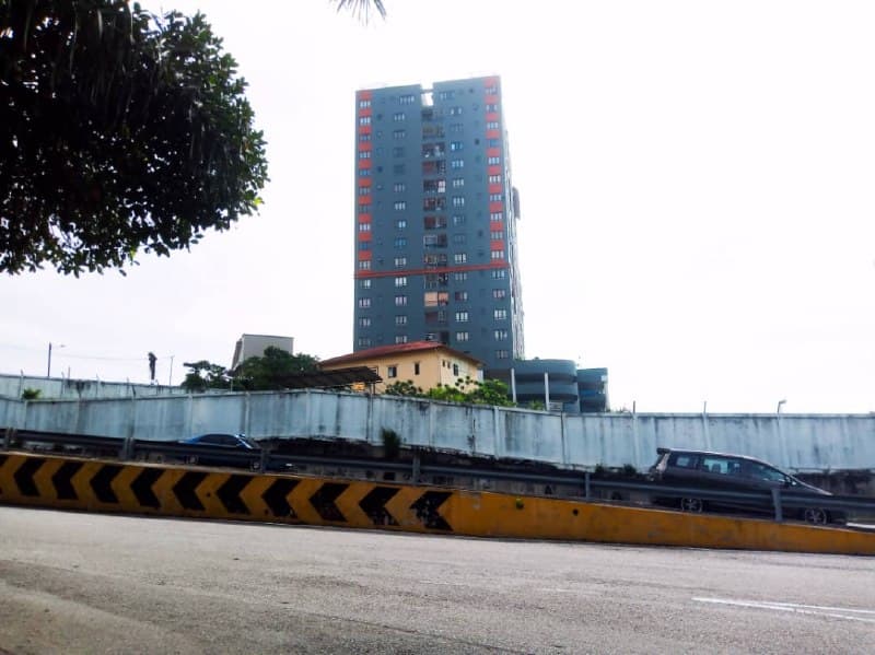 Residential Land With House For Sale At Kampung Cheras Baru Kuala Lumpur - Image 2