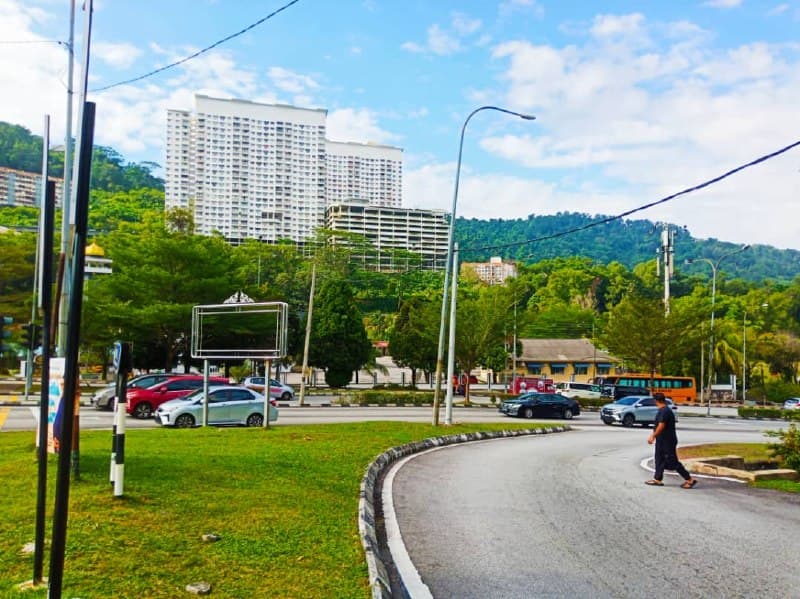 Residential Land With House For Sale At Kampung Cheras Baru Kuala Lumpur - Image 3