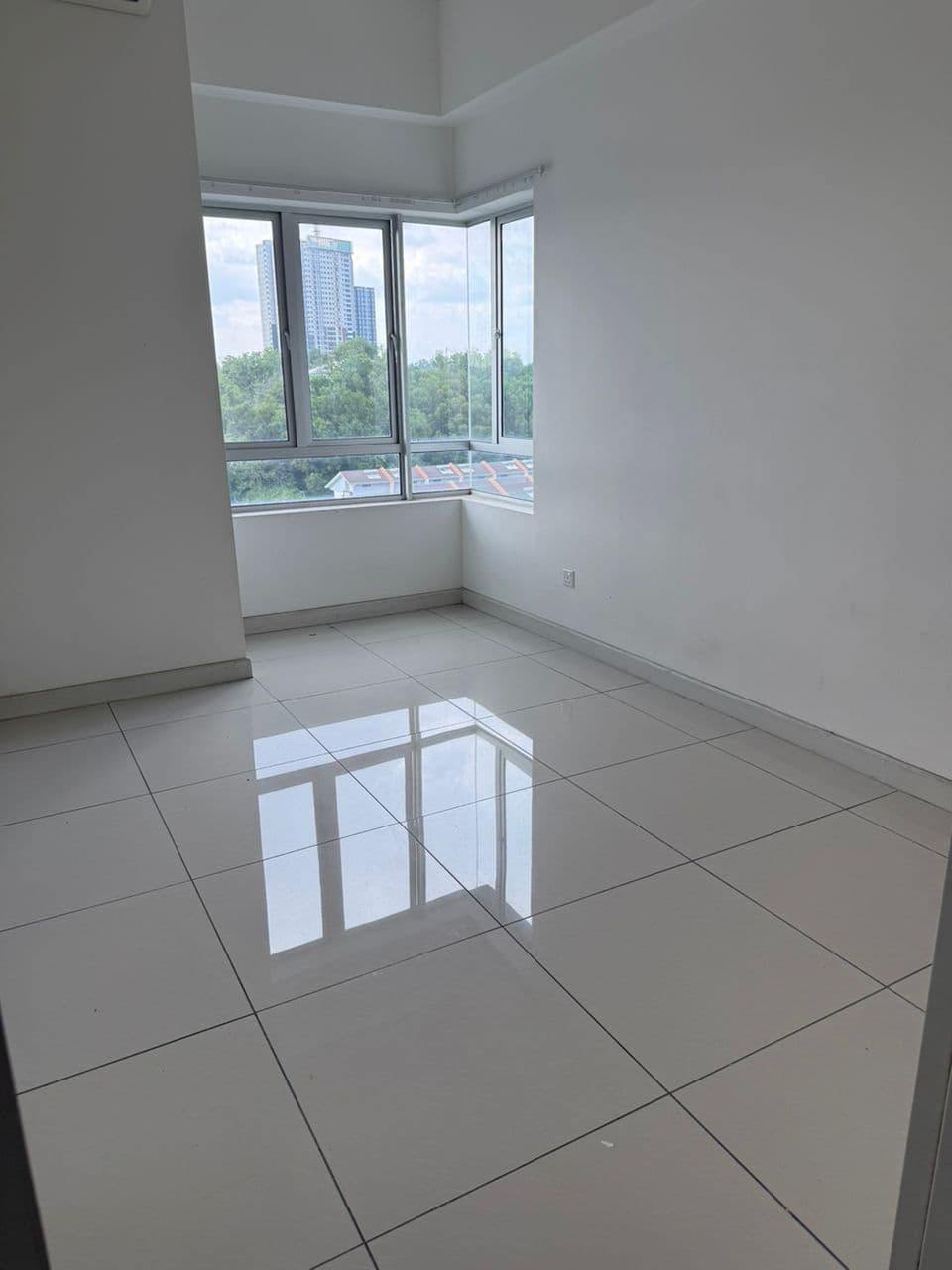 Executive Suite For Sale At Savanna Executive Suites Southville City Dengkil Selangor - Image 2