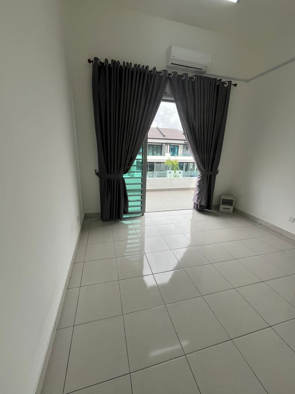 Landed House For Sale At Sempurna Damai Semenyih Selangor - Image 4