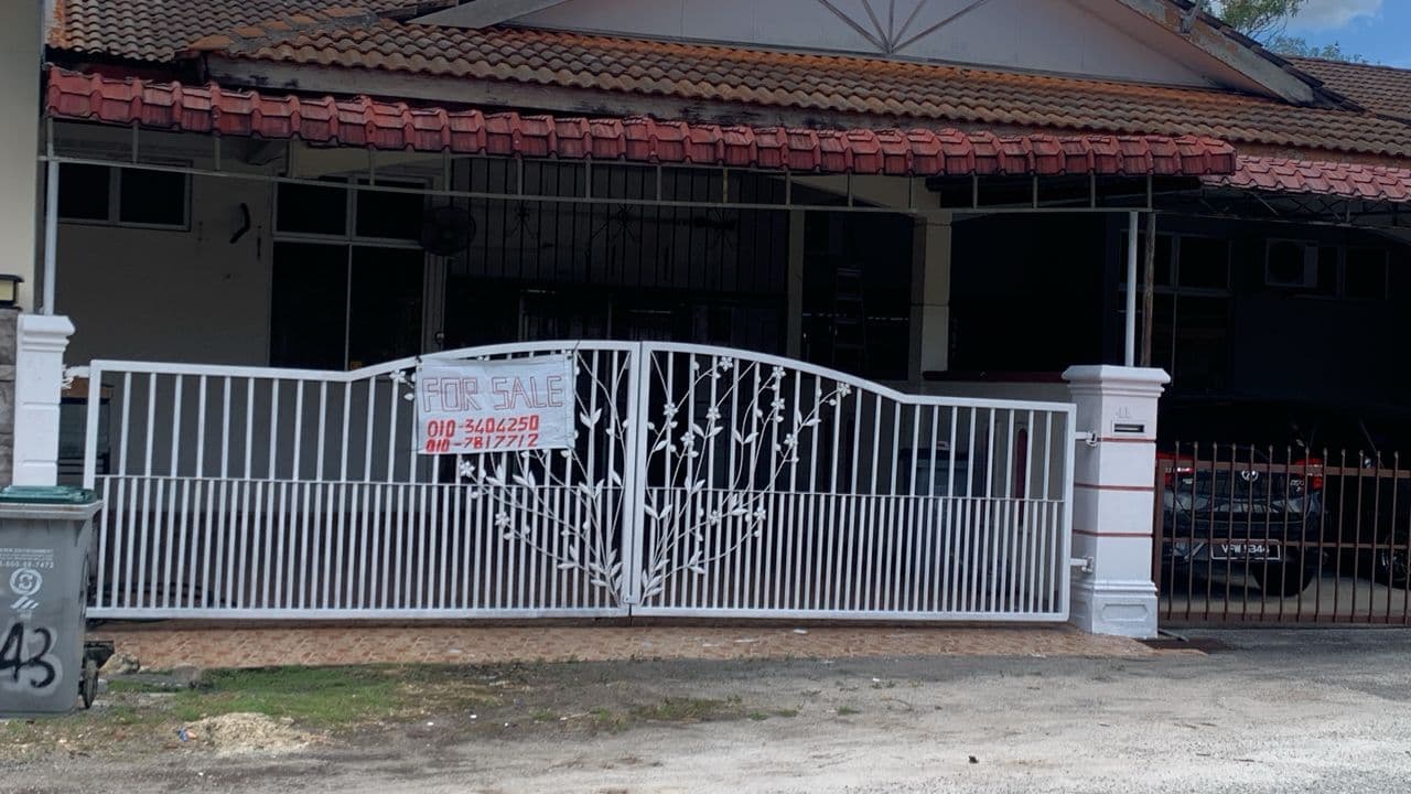 1-Storey Terrace House For Sale At Taman Bukit Chedang Seremban Negeri Sembilan - Image 2