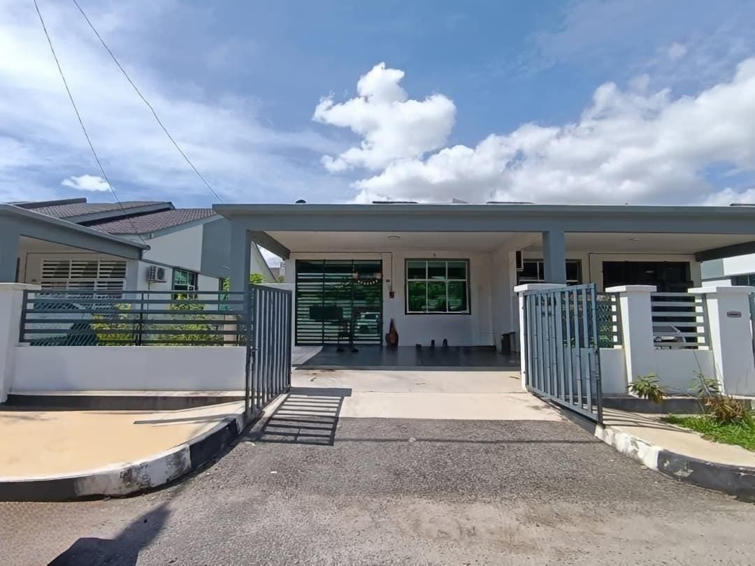 1-Storey Corner Lot House For Sale At Taman Lurik Indah Sungai Petani Kedah - Image 1