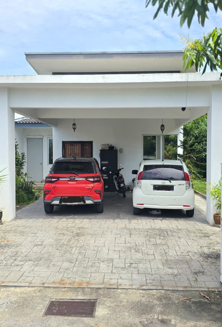 Semi-Detached House For Sale At Taman Semarang Intan Dengkil Selangor - Image 2