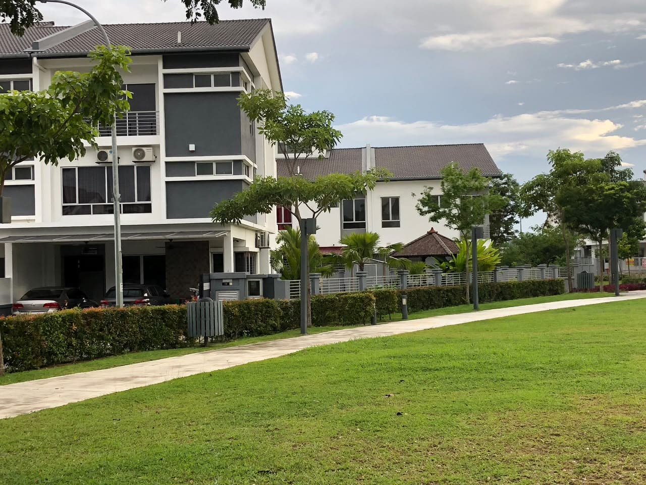 Corner Unit Landed House For Sale At Fairfield Residences Tropicana Heights Kajang Selangor - Image 5
