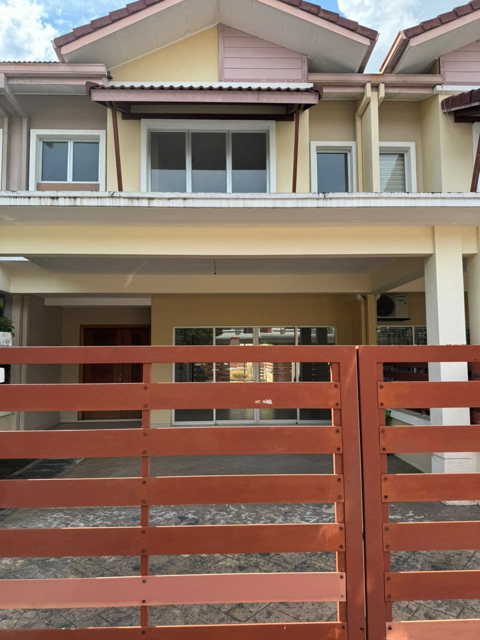Double Storey Link House For Sale At Denai Alam Shah Alam Selangor - Image 3